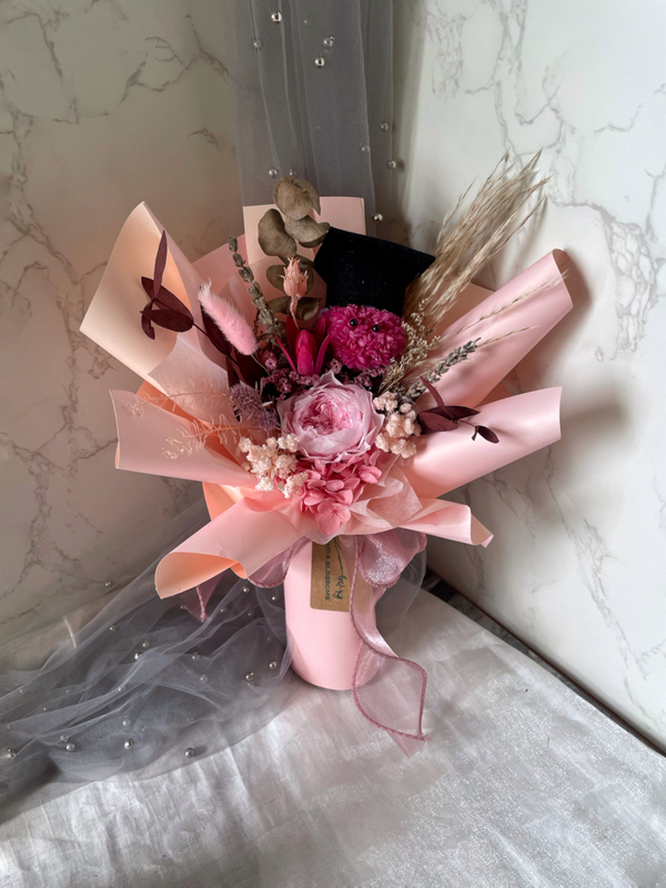 Graduation Hat Bouquet