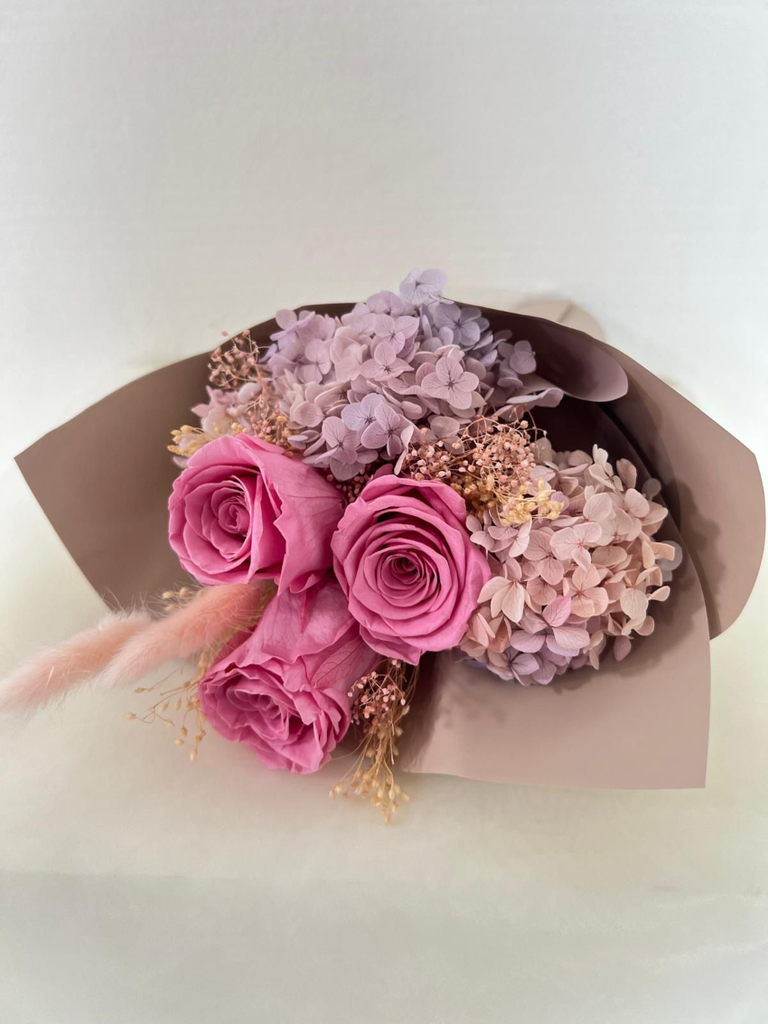 26/27 Sep 26 - 5 Stones Florist Preserved Flower Bouquet - 3 Roses