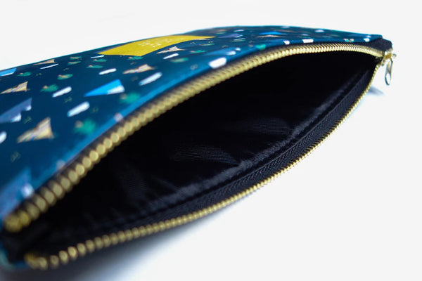 Be Strong & Courageous | Pouch